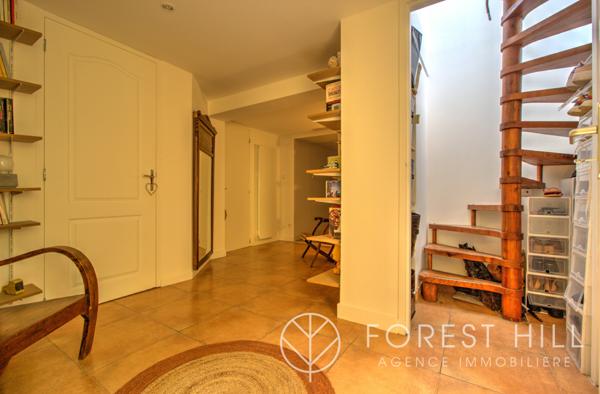 Céret (66400) Maison familiale avec vue, jardin, piscine et appartement indépendant