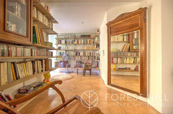 Céret (66400) Maison familiale avec vue, jardin, piscine et appartement indépendant