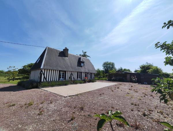 Agréable maison dans écrin de verdure, au calme, avec jolie vue
