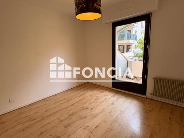 Location Appartement 3 pièces 74.29 m² - 1-3-5 PLACE PORTE D'ALLINGES Evian Les Bains 74500