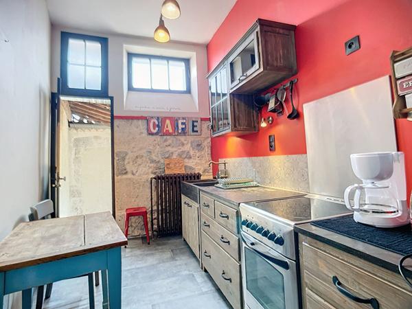 A vendre appartement sur Nérac de 3 pièces d'une superficie de 80 m2