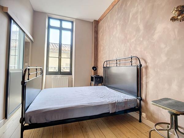 A vendre appartement sur Nérac de 3 pièces d'une superficie de 80 m2