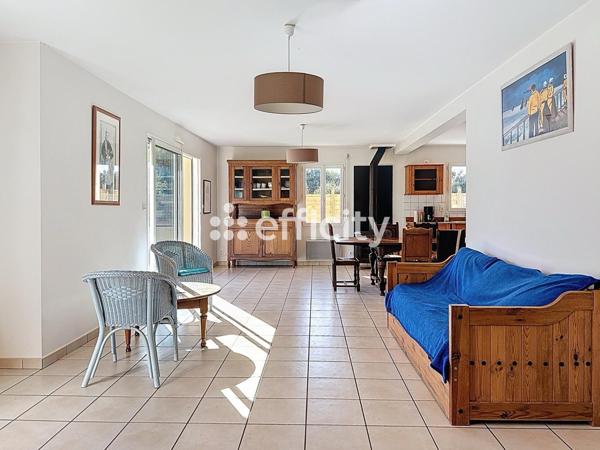 Maison 8 pièces - 141 m² Exclusivité efficity