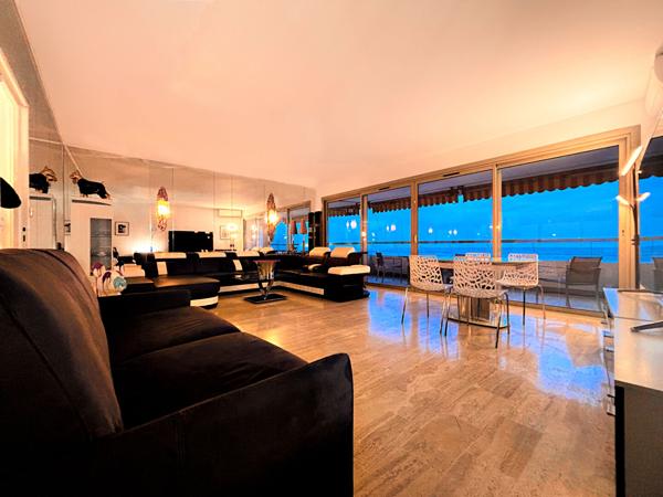 Appartement à vendre |                                       Villeneuve-Loubet |                                        3 pièces  |  77,7 m²