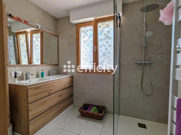 Maison 6 pièces - 123 m²