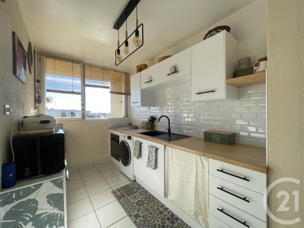 Appartement F2 à vendre  2 pièces - 50,29 m 2   MAUREPAS  - 78