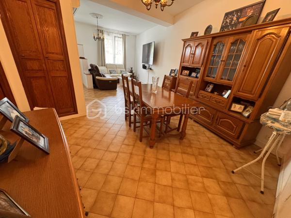 Immeuble mixte de 156 m²