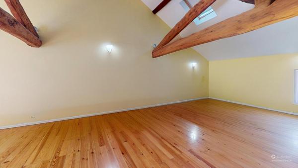 Immeuble mixte. Opportunité rare à Valence.