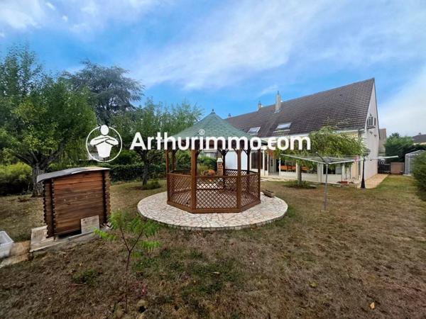 Vente                                                      Maison
                        
                     5 pièces                      135 m2                     à Savigny-le-Temple