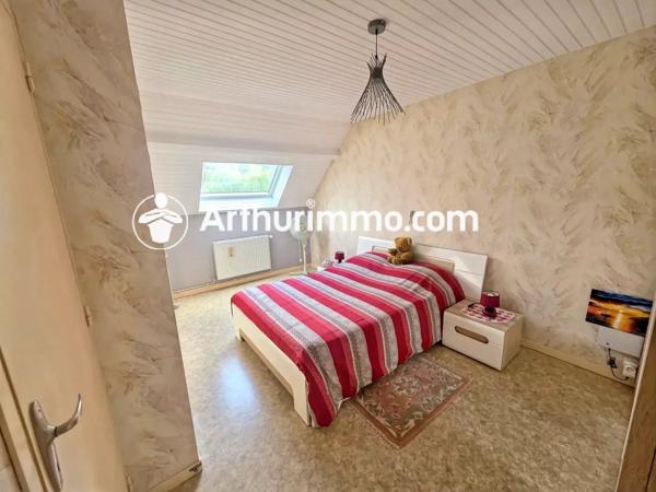 Vente                                                      Maison
                        
                     5 pièces                      135 m2                     à Savigny-le-Temple