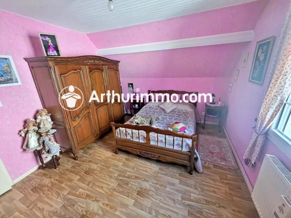 Vente                                                      Maison
                        
                     5 pièces                      135 m2                     à Savigny-le-Temple