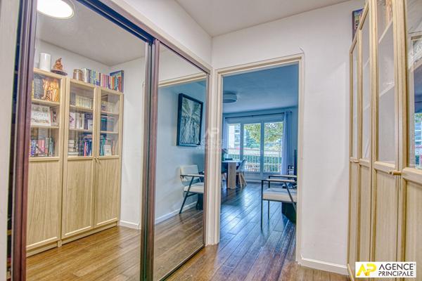 Versailles Clagny Appartement 3 pièces 65.05m² €459 000 ** - Référence 25495