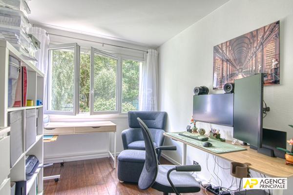 Versailles Clagny Appartement 3 pièces 65.05m² €459 000 ** - Référence 25495