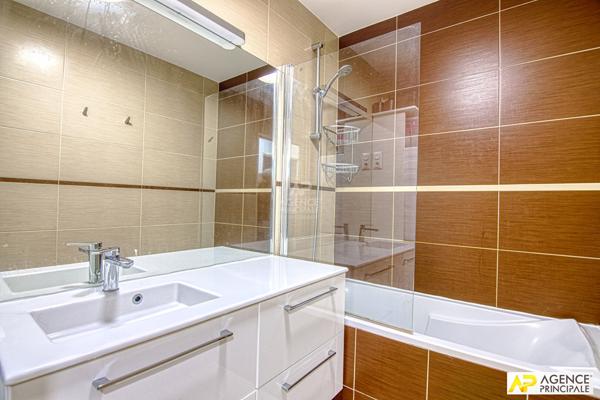 Versailles Clagny Appartement 3 pièces 65.05m² €459 000 ** - Référence 25495