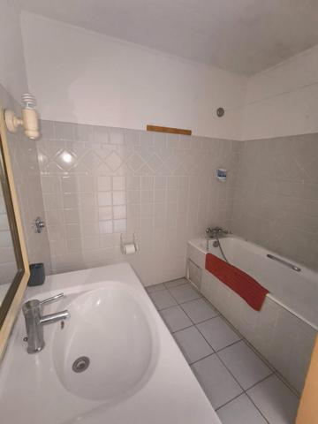 Studio à 5 min à pieds d'une des plus belle plage de l'ile !