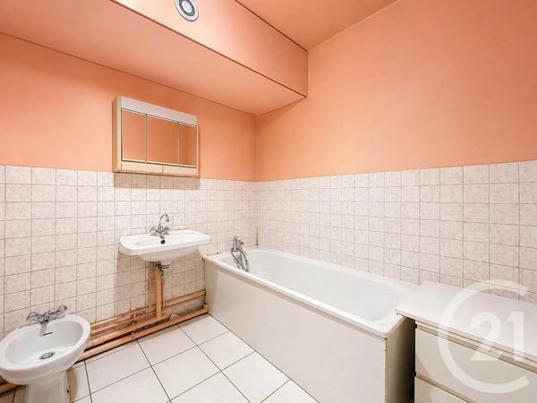 Appartement F5 à vendre  5 pièces - 118,15 m 2   CHAMPS SUR MARNE  - 77