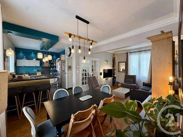 Appartement F5 à vendre  5 pièces - 118,15 m 2   CHAMPS SUR MARNE  - 77