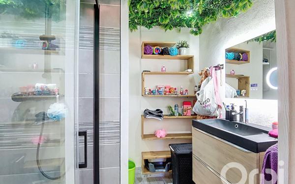 Appartement à vendre    3 pièces • 56 m2 Toulon