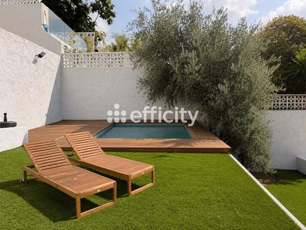 Maison
         5 pièces
        - 128 m² 425 000 € *