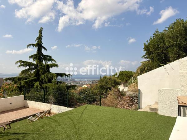 Maison
         5 pièces
        - 128 m² 425 000 € *