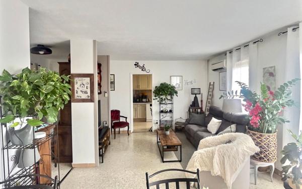 Appartement à vendre    4 pièces • 77,41 m2 Aubagne