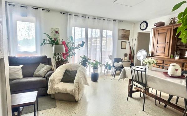 Appartement à vendre    4 pièces • 77,41 m2 Aubagne