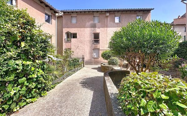 Appartement à vendre    4 pièces • 93,50 m2 Avignon