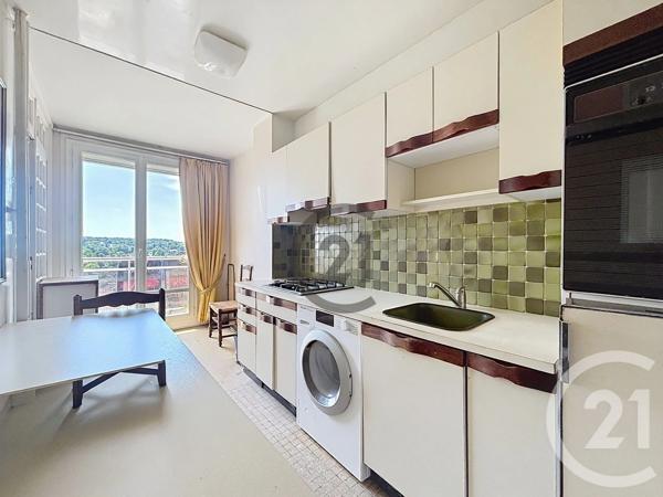 Appartement T4 à vendre  4 pièces - 82,12 m 2   AVON  - 77