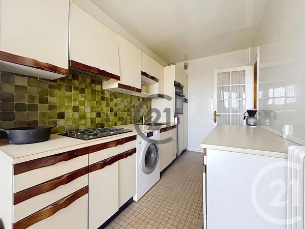 Appartement T4 à vendre  4 pièces - 82,12 m 2   AVON  - 77