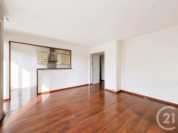 Appartement F3 à vendre  3 pièces - 61,63 m 2   FRESNES  - 94