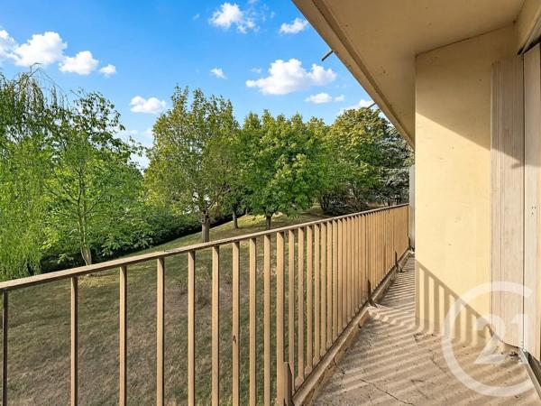Appartement F3 à vendre  3 pièces - 61,63 m 2   FRESNES  - 94