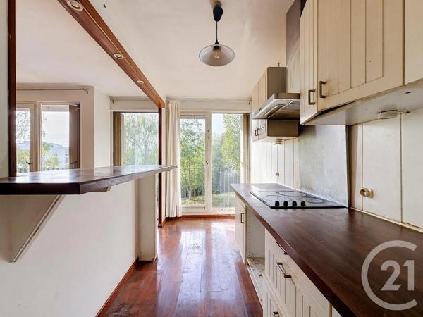 Appartement F3 à vendre  3 pièces - 61,63 m 2   FRESNES  - 94