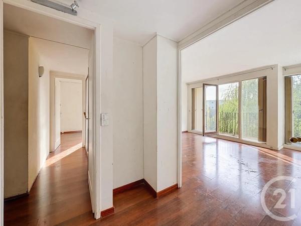 Appartement F3 à vendre  3 pièces - 61,63 m 2   FRESNES  - 94