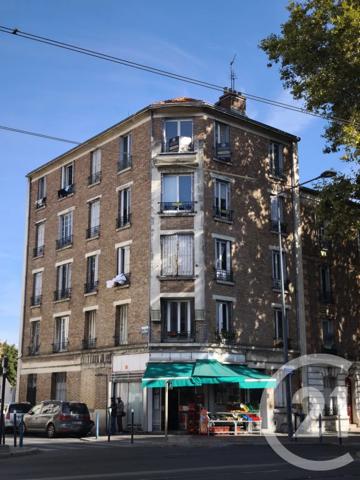 Appartement F2 à vendre  2 pièces - 42,08 m 2   ST DENIS  - 93