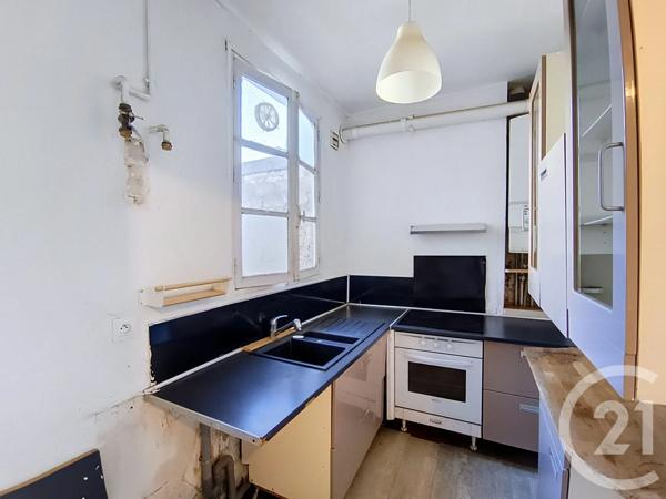 Appartement F2 à vendre  2 pièces - 42,08 m 2   ST DENIS  - 93