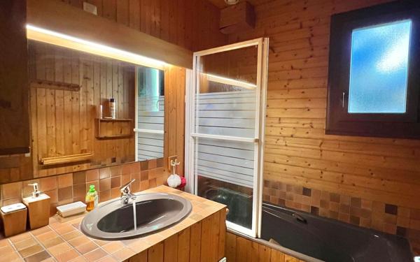 Maison à vendre    5 pièces • 118,18 m2 Lans-en-Vercors