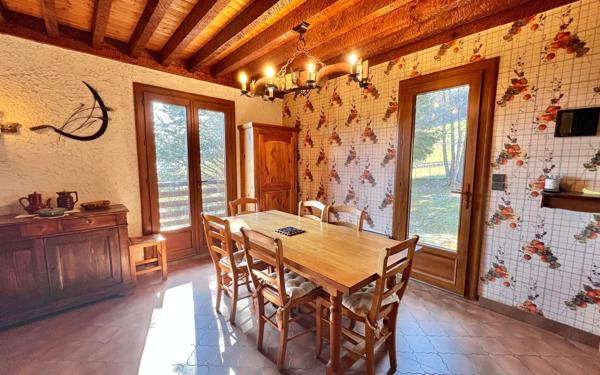 Maison à vendre    5 pièces • 118,18 m2 Lans-en-Vercors