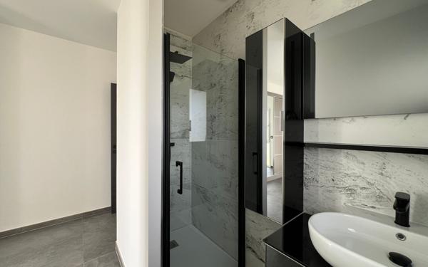 Maison à vendre    6 pièces • 182 m2 Rumilly