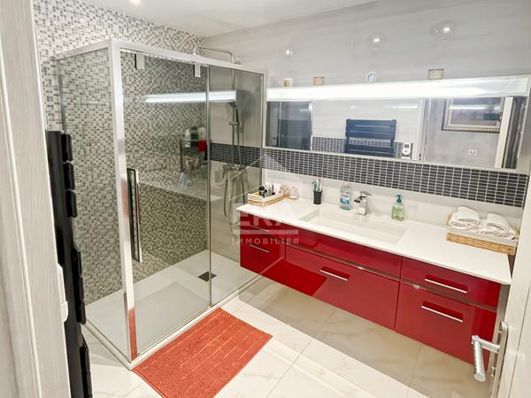 Maison Les Pennes Mirabeau SECTEUR L'INFERNET 6 pièces Un bien confidentiel pour amateurs de lieux singuliers.