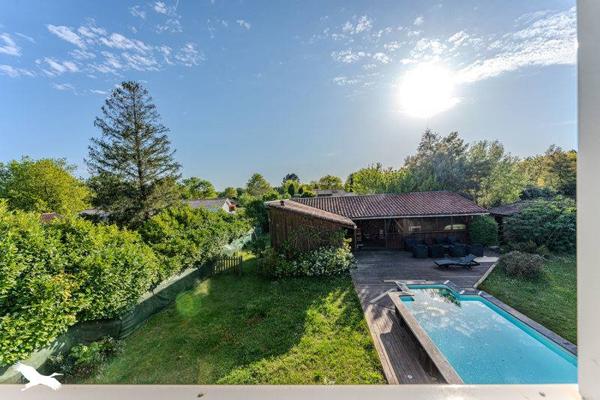 Maison à vendre |  Biganos |  6 pièces | 142 m²