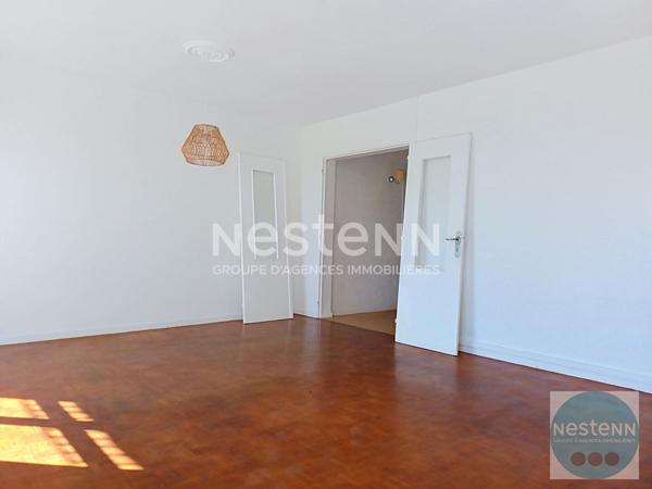 Blois - Quartier administratif - Bel appartement T3 avec balcon - 4ème étage avec ascenseur