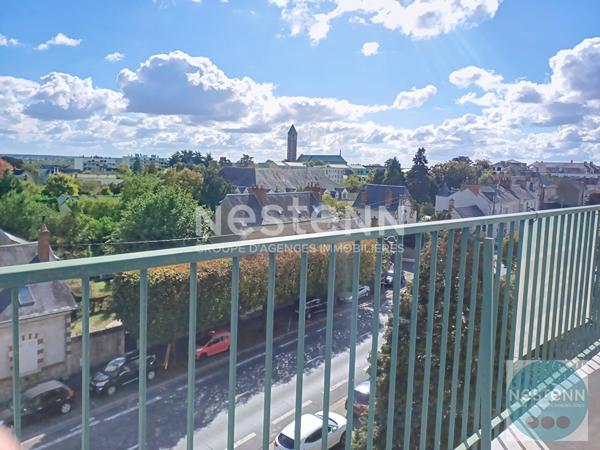 Blois - Quartier administratif - Bel appartement T3 avec balcon - 4ème étage avec ascenseur