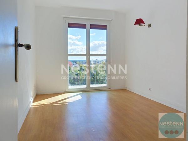 Blois - Quartier administratif - Bel appartement T3 avec balcon - 4ème étage avec ascenseur