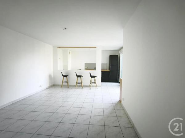 Appartement F2 à vendre  2 pièces - 45 m 2   TOURS  - 37