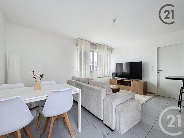 Appartement T2 à vendre  2 pièces - 50 m2 REIMS - 51