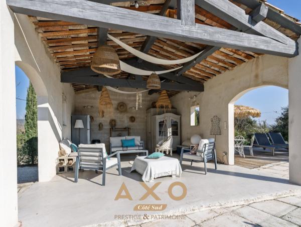 EGUILLES - BASTIDE XIX EME- 250M² - PARC 7 500M² - PISCINE - VUE SAINTE VICTOIRE ET VILLAGE D'EGUILLES -  1 390 000€