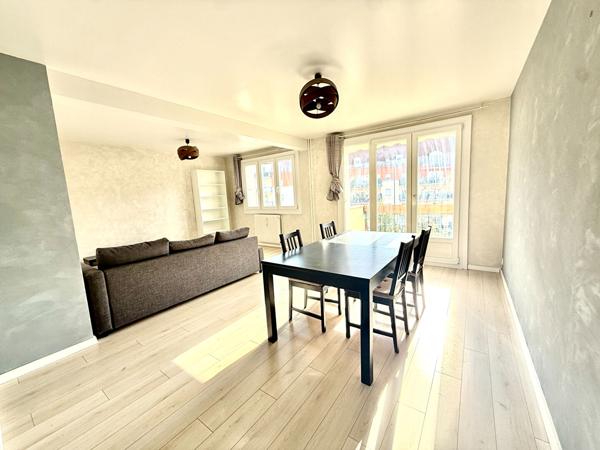 À LOUER BEL APPARTEMENT 3 PIECES 61,45M2 AVEC BALCON - DIJON JOUVENCE / MONTCHAPET