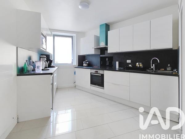 Appartement à vendre 4 pièces 89,77 m² Paris 19