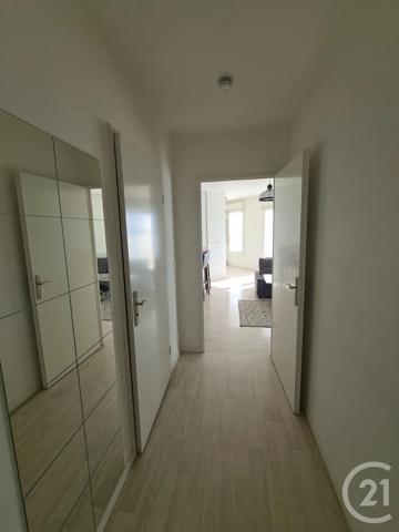 Appartement F3 à vendre  3 pièces - 60,19 m 2   EVRY  - 91