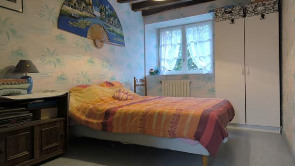 Longère en pierre au coeur du vignoble du Layon